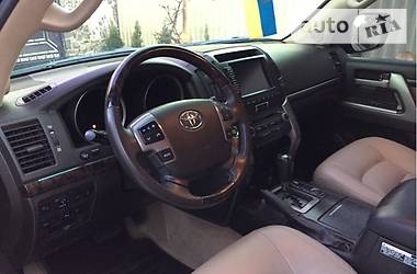 Внедорожник / Кроссовер Toyota Land Cruiser 2012 в Хмельницком