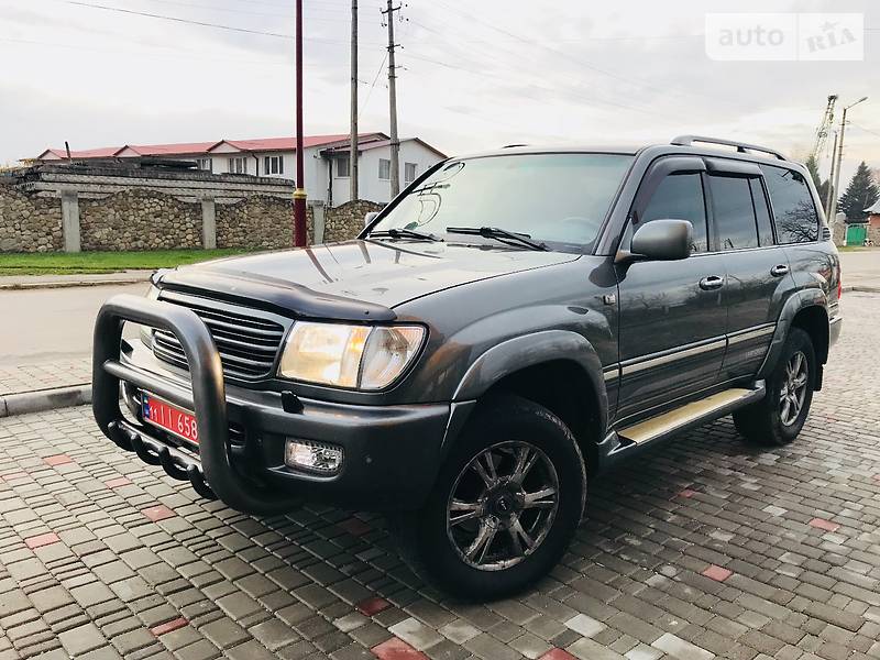 Позашляховик / Кросовер Toyota Land Cruiser 2002 в Івано-Франківську