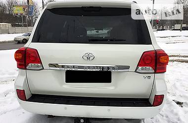 Внедорожник / Кроссовер Toyota Land Cruiser 2015 в Киеве