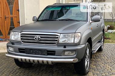 Внедорожник / Кроссовер Toyota Land Cruiser 2004 в Черновцах