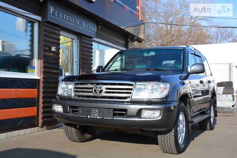 Позашляховик / Кросовер Toyota Land Cruiser 2006 в Одесі