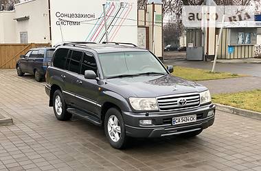 Позашляховик / Кросовер Toyota Land Cruiser 2006 в Черкасах