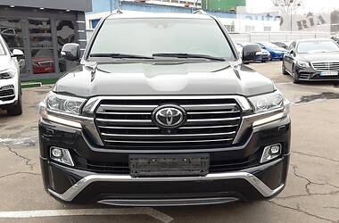 Внедорожник / Кроссовер Toyota Land Cruiser 2017 в Киеве