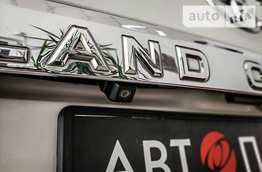 Позашляховик / Кросовер Toyota Land Cruiser 2012 в 