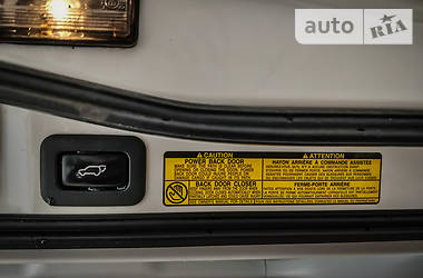 Позашляховик / Кросовер Toyota Land Cruiser 2012 в 