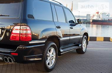 Позашляховик / Кросовер Toyota Land Cruiser 1999 в 