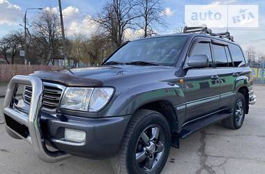 Внедорожник / Кроссовер Toyota Land Cruiser 2003 в Черновцах