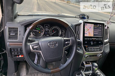 Позашляховик / Кросовер Toyota Land Cruiser 2019 в Житомирі
