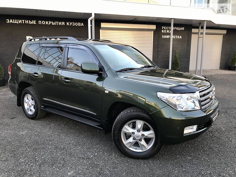 Позашляховик / Кросовер Toyota Land Cruiser 2011 в Києві