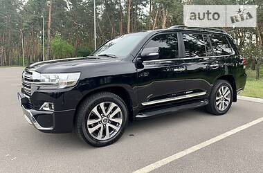 Внедорожник / Кроссовер Toyota Land Cruiser 2017 в Киеве