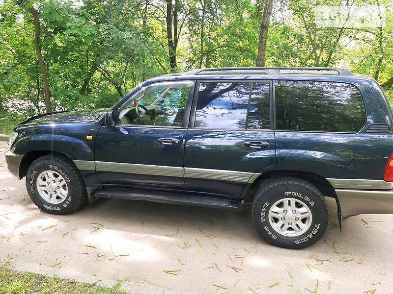 Позашляховик / Кросовер Toyota Land Cruiser 1999 в Житомирі