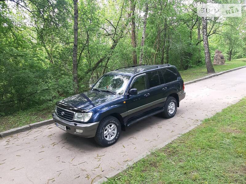 Позашляховик / Кросовер Toyota Land Cruiser 1999 в Житомирі
