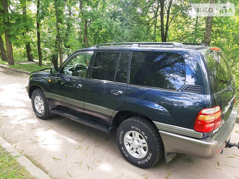 Позашляховик / Кросовер Toyota Land Cruiser 1999 в Житомирі