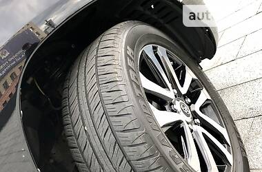 Внедорожник / Кроссовер Toyota Land Cruiser 2020 в 