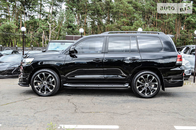 Внедорожник / Кроссовер Toyota Land Cruiser 2016 в Киеве