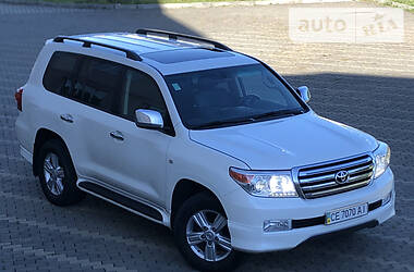 Позашляховик / Кросовер Toyota Land Cruiser 2011 в 