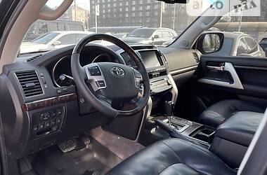 Позашляховик / Кросовер Toyota Land Cruiser 2014 в Києві