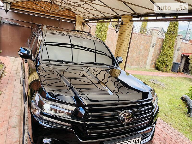 Внедорожник / Кроссовер Toyota Land Cruiser 2017 в Днепре фото 85 Внедорожник / Кроссовер Toyota Land Cruiser 2017 в Днепре