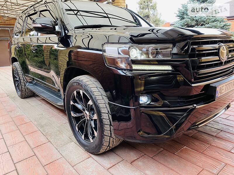 Внедорожник / Кроссовер Toyota Land Cruiser 2017 в Днепре фото 126 Внедорожник / Кроссовер Toyota Land Cruiser 2017 в Днепре