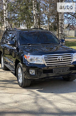 Внедорожник / Кроссовер Toyota Land Cruiser 2012 в Черновцах