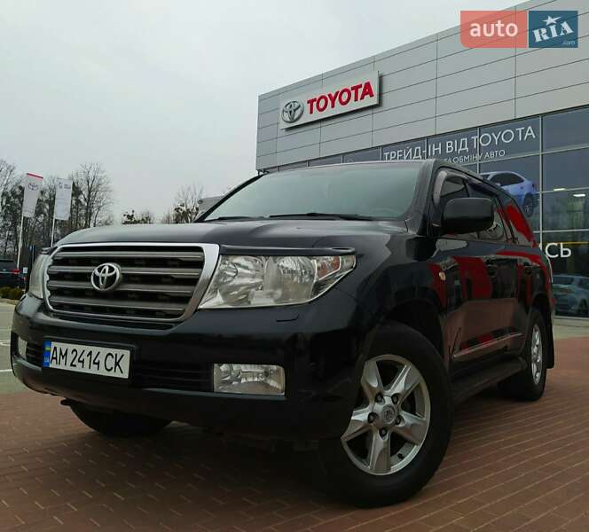 Внедорожник / Кроссовер Toyota Land Cruiser 2009 в Бердичеве