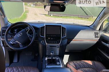 Внедорожник / Кроссовер Toyota Land Cruiser 2017 в Косове