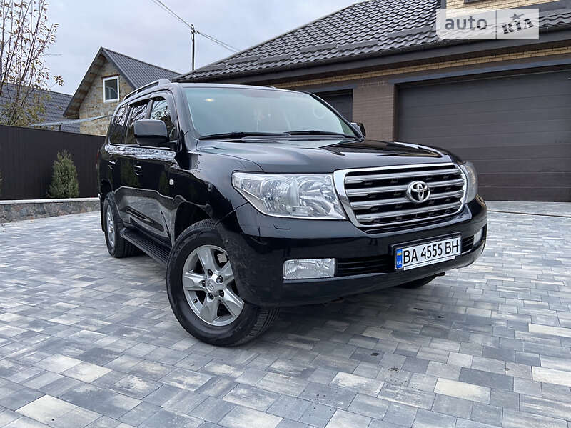 Внедорожник / Кроссовер Toyota Land Cruiser 2009 в Новоархангельске