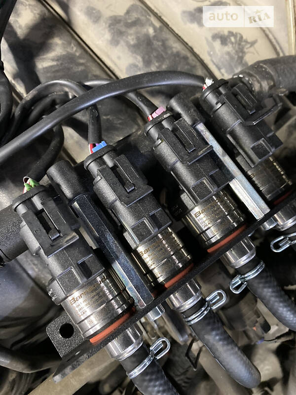 Позашляховик / Кросовер Toyota Land Cruiser 2011 в Львові фото 49 Позашляховик / Кросовер Toyota Land Cruiser 2011 в Львові