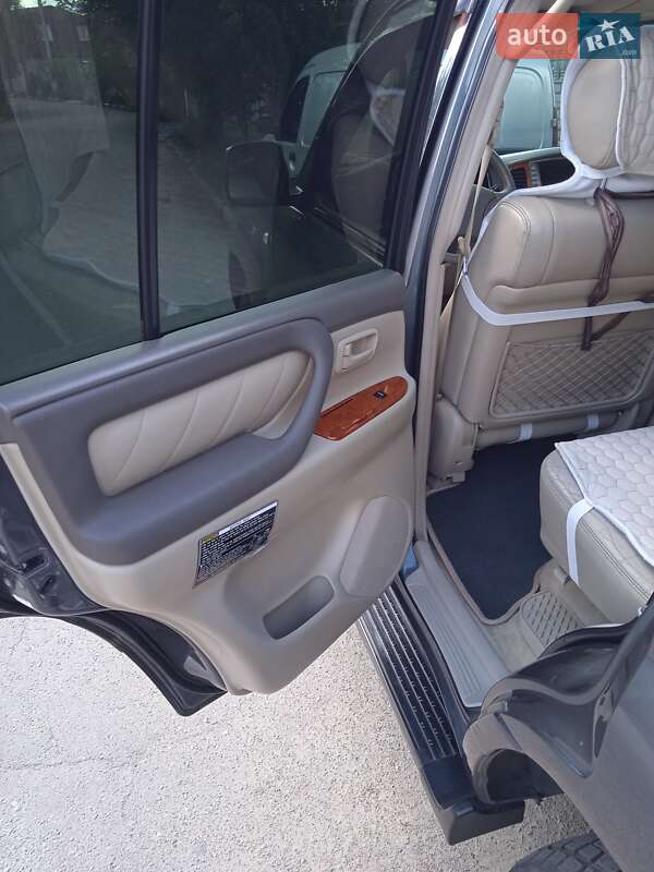 Позашляховик / Кросовер Toyota Land Cruiser 2003 в Дніпрі