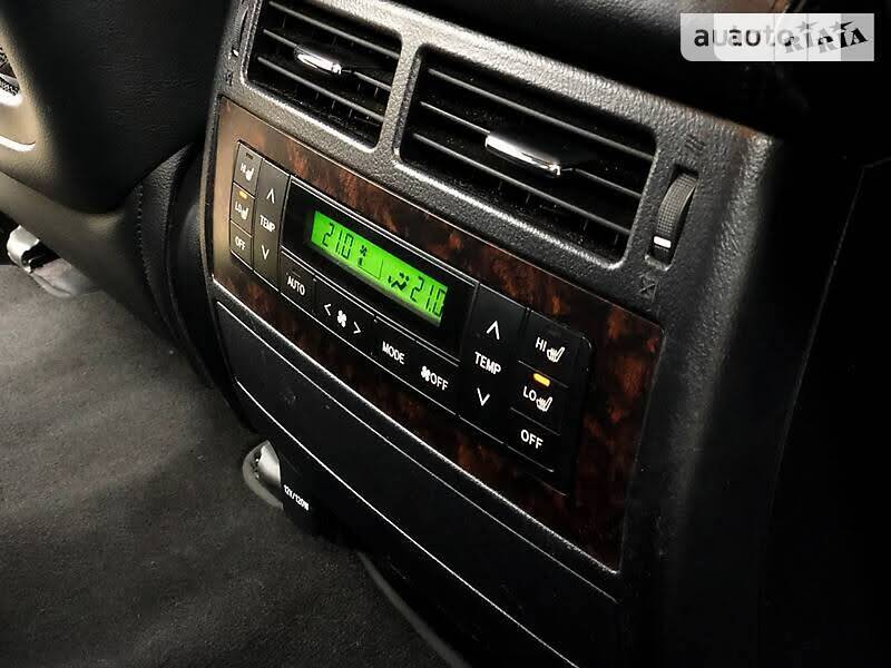 Внедорожник / Кроссовер Toyota Land Cruiser 2013 в Киеве фото 18 Внедорожник / Кроссовер Toyota Land Cruiser 2013 в Киеве