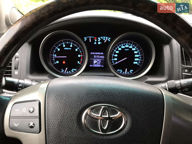 Внедорожник / Кроссовер Toyota Land Cruiser 2008 в Киеве