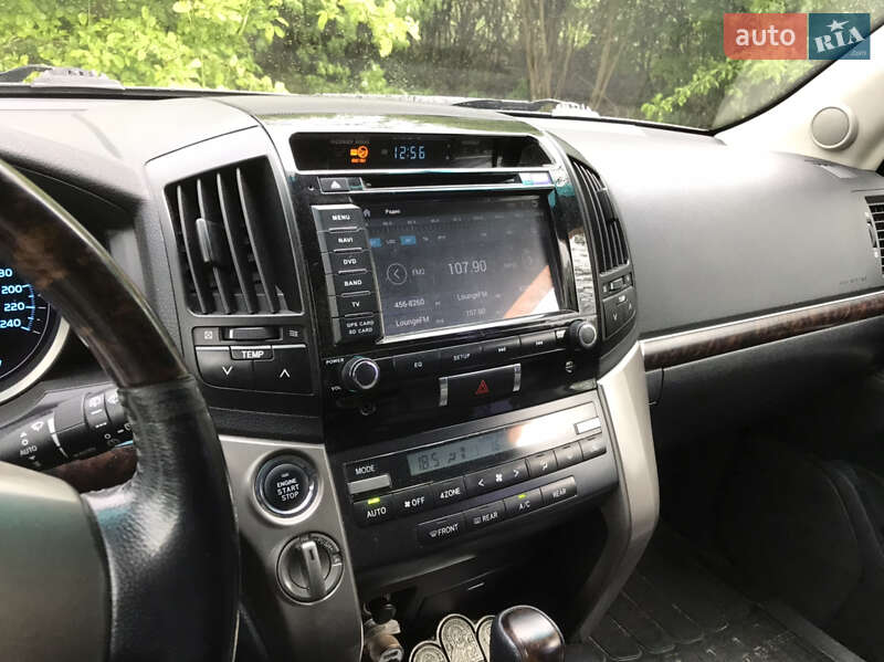 Внедорожник / Кроссовер Toyota Land Cruiser 2008 в Киеве