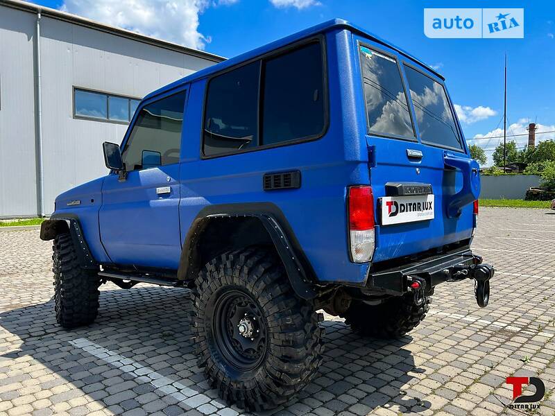 Позашляховик / Кросовер Toyota Land Cruiser 1991 в Івано-Франківську