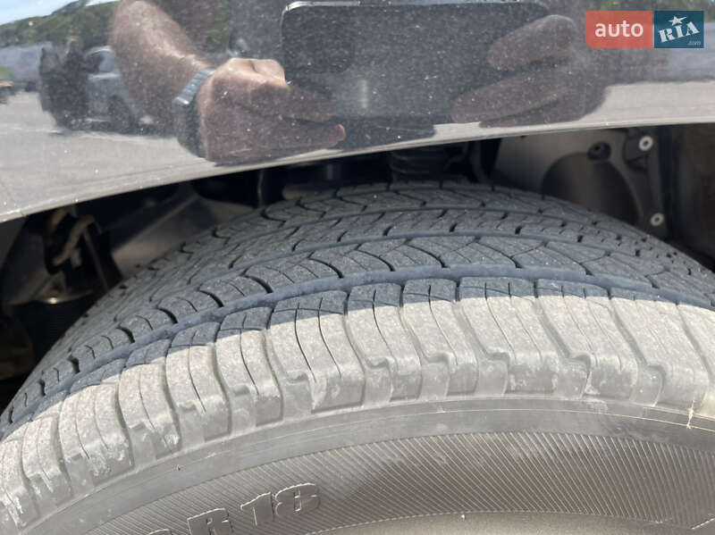 Внедорожник / Кроссовер Toyota Land Cruiser 2013 в Кременчуге