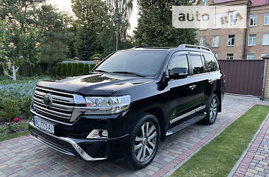 Позашляховик / Кросовер Toyota Land Cruiser 2016 в 
