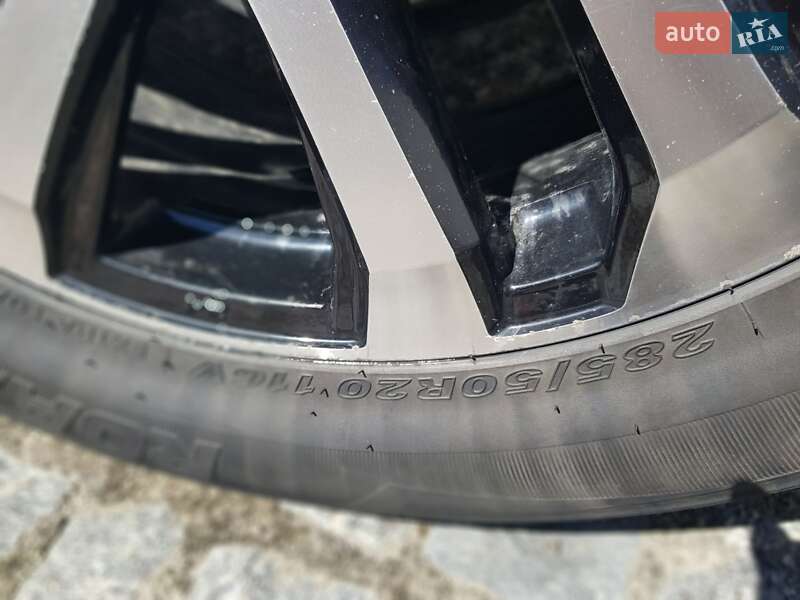 Внедорожник / Кроссовер Toyota Land Cruiser 2014 в Первомайске