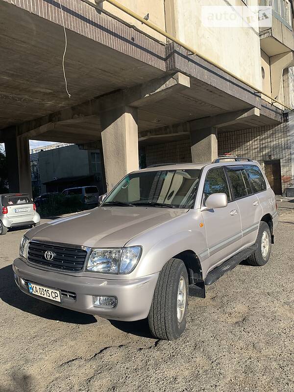Toyota Land Cruiser 2002 Toyota Land Cruiser 2002