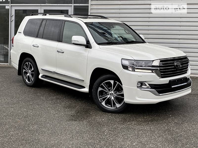 Внедорожник / Кроссовер Toyota Land Cruiser 2020 в Киеве