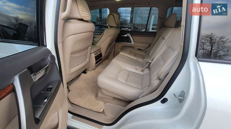 Внедорожник / Кроссовер Toyota Land Cruiser 2013 в Одессе