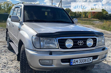 Внедорожник / Кроссовер Toyota Land Cruiser 2001 в Львове