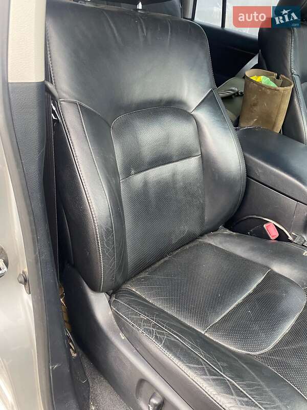 Позашляховик / Кросовер Toyota Land Cruiser 2008 в Києві фото 3 Позашляховик / Кросовер Toyota Land Cruiser 2008 в Києві