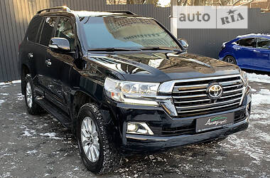 Позашляховик / Кросовер Toyota Land Cruiser 2014 в Києві