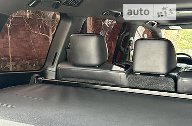 Позашляховик / Кросовер Toyota Land Cruiser 2018 в 