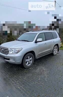 Внедорожник / Кроссовер Toyota Land Cruiser 2011 в Киеве