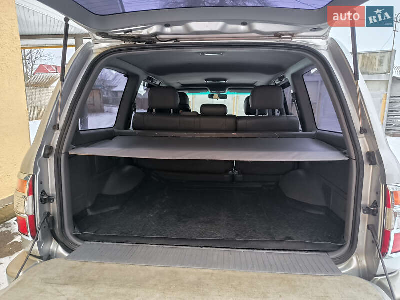 Внедорожник / Кроссовер Toyota Land Cruiser 2002 в Андрушевке