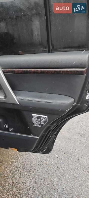 Внедорожник / Кроссовер Toyota Land Cruiser 2013 в Лубнах