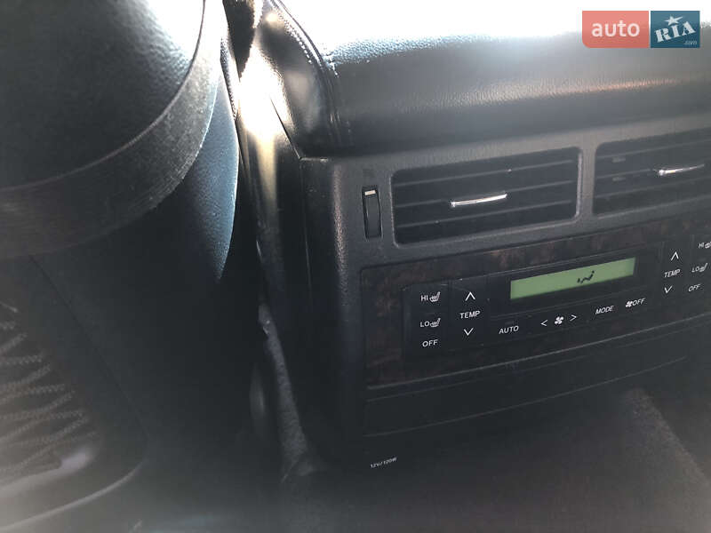 Внедорожник / Кроссовер Toyota Land Cruiser 2012 в Одессе