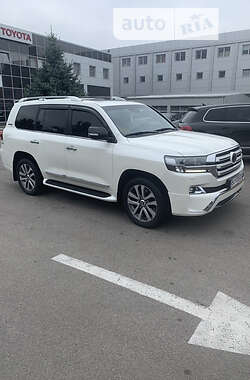 Внедорожник / Кроссовер Toyota Land Cruiser 2017 в Днепре