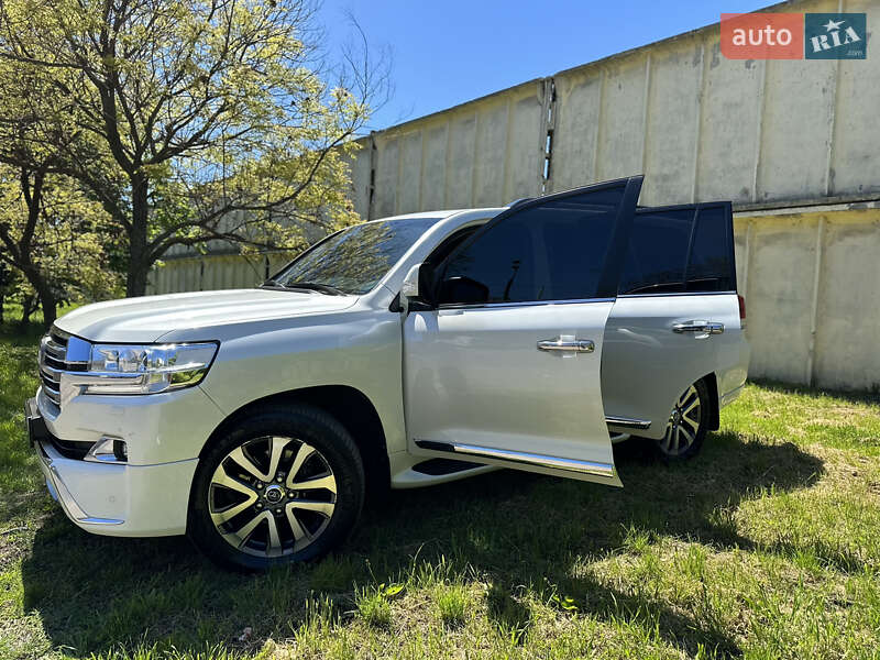 Позашляховик / Кросовер Toyota Land Cruiser 2016 в Одесі