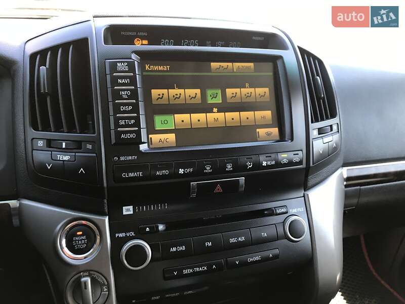 Внедорожник / Кроссовер Toyota Land Cruiser 2011 в Кривом Роге